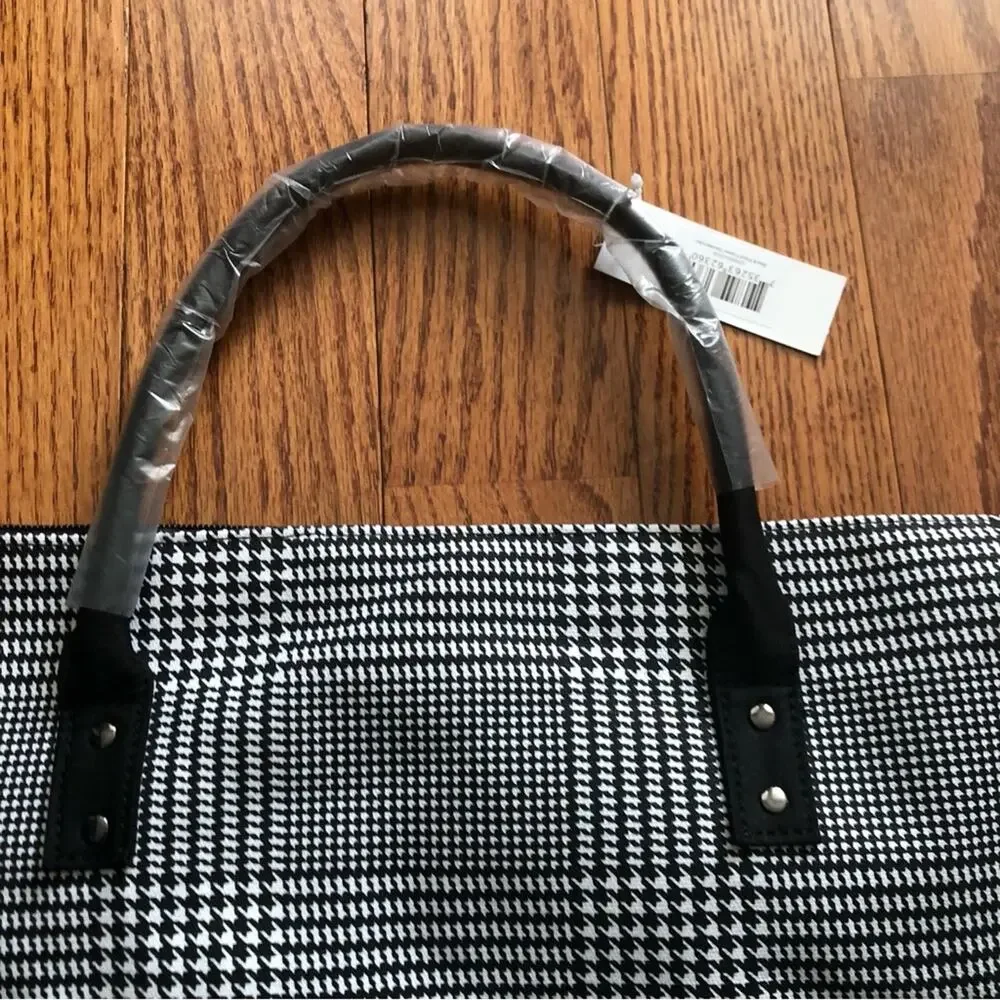 Lulu Dharma Frasier Overnight Travel Weekend Black White Tote Bag NWT - Picture 4 of 7